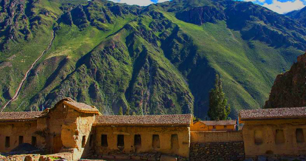 Day 10: CUSCO: SACRED VALLEY AND TRAIN TO AGUAS CALIENTES